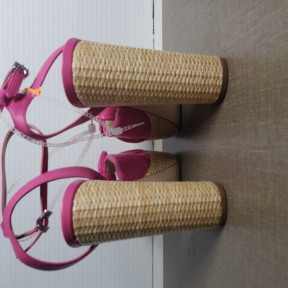 Michael Kors‎ Sadie Pink  Leather Bow Platform Sandals - SZ 8.5 - NWOT - Picture 4 of 11